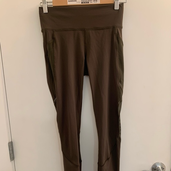 lululemon athletica Pants - Olive green Lululemon pants with mesh sides